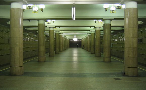 Станция метро «Ясенево» Москва